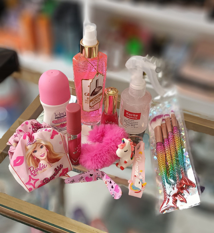 پک لوازم آرایشی صورتی